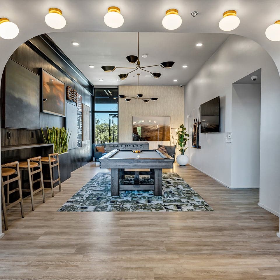 Cottages-at-San-Marcos—Amenities—Leasing-&-Game-Room-(1)