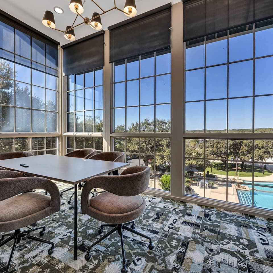 Cottages-at-San-Marcos—Amenities—Study-Lounge-(3)