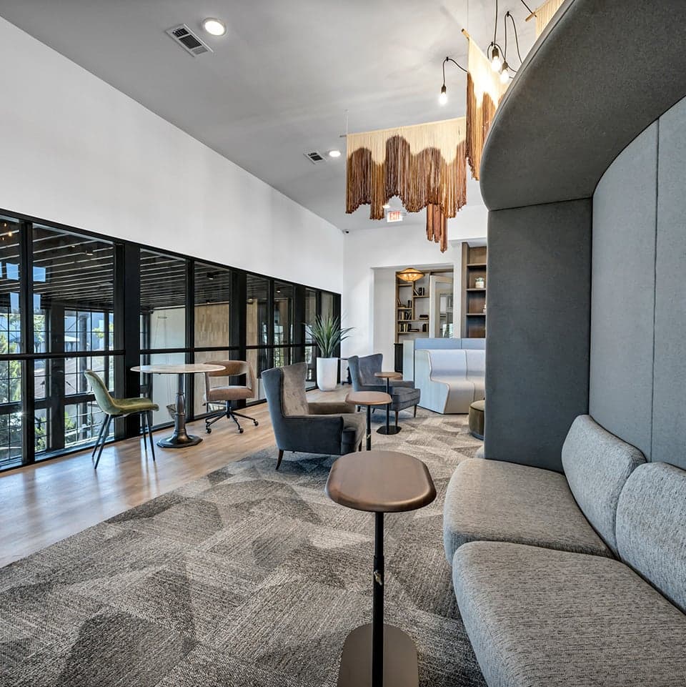 Cottages-at-San-Marcos—Amenities—Study-Lounge-(8)